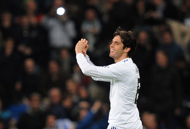 MADRID, SPAIN - JANUARY 09:  Kaka of Real Madrid celebrates after scoring Real's fourth goal during the La Liga match between Real Madrid and Villarreal at Estadio Santiago Bernabeu on January 9, 2011 in Madrid, Spain.  (Photo by Denis Doyle/Getty Images)