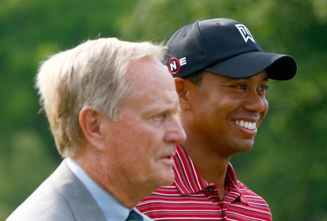 DUBLIN, OH - JUNE 07: Jack Nicklaus waits with Tiger Woods after his one-stroke victory at the Memorial Tournament at the Muirfield Village Golf Club on June 7, 2009 in Dublin, Ohio. (Photo by Scott Halleran/Getty Images)