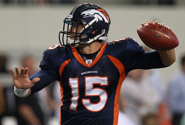 ARLINGTON, TX - AUGUST 11:  Tim Tebow #15 of the Denver Broncos at Cowboys Stadium on August 11, 2011 in Arlington, Texas.  (Photo by Ronald Martinez/Getty Images)