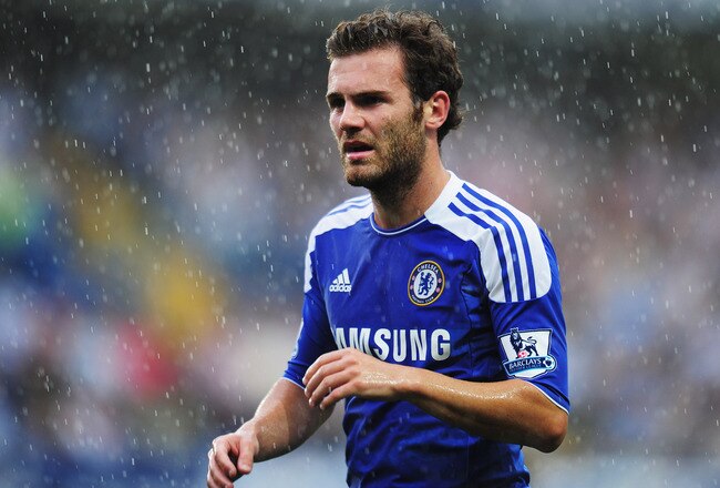 LONDON, ENGLAND - AUGUST 27:  Juan Mata of Chelsea looks on during the Barclays Premier League match between Chelsea and Norwich City at Stamford Bridge on August 27, 2011 in London, England.  (Photo by Shaun Botterill/Getty Images)
