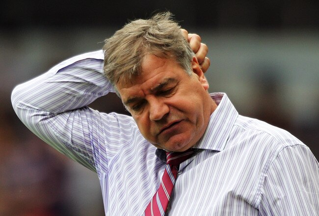 LONDON, ENGLAND - AUGUST 21:  West Ham Manager, Sam Allardyce reacts on the sidelines during the npower Championship match between West Ham United and Leeds United at Boleyn Ground on August 21, 2011 in London, England.  (Photo by Dean Mouhtaropoulos/Getty Images)