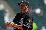 CHICAGO, IL - AUGUST 31: Jake Peavy #44 of the Chicago White Sox reacts after giving up a home run to the Minnesota Twins at U.S. Cellular Field on August 31, 2011 in Chicago, Illinois. The Twins defeated the White Sox 7-6. (Photo by Jonathan Daniel/Getty Images)