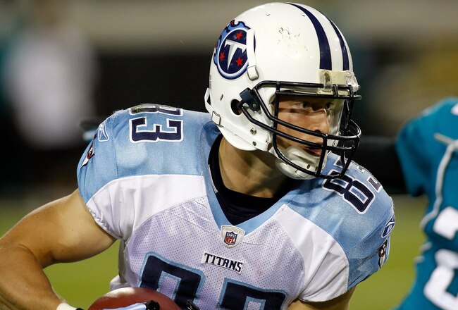 JACKSONVILLE, FL - OCTOBER 18:  Receiver Marc Mariani #83 of the Tennessee Titans returns a punt against the Jacksonville Jaguars during the game at EverBank Field on October 18, 2010 in Jacksonville, Florida.  (Photo by J. Meric/Getty Images)