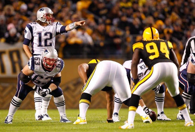 PITTSBURGH, PA - NOVEMBER 14:  Tom Brady #12 of the New England Patriots calls out signals during the game against the Pittsburgh Steelers on November 14, 2010 at Heinz Field in Pittsburgh, Pennsylvania.  (Photo by Jared Wickerham/Getty Images)
