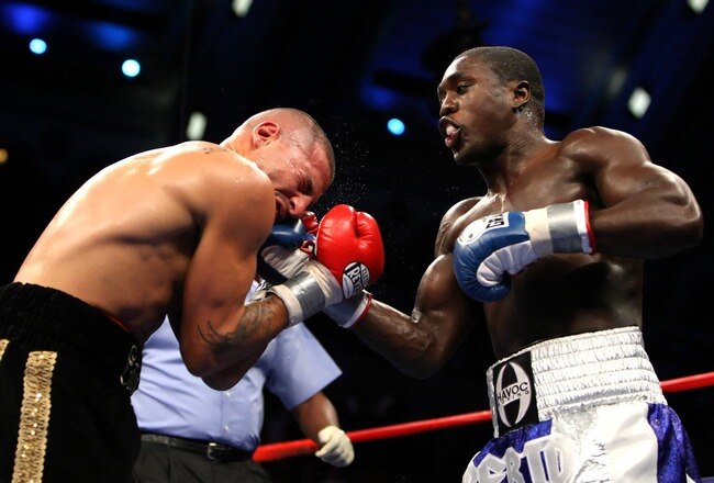 ATLANTIC CITY, NJ - SEPTEMBER 29:  Andre Berto lands a right hand uppercut against David Estrada during their NABF Welterweight Championship fight at Boardwalk Hall on September 29, 2007 in Atlantic City, New Jersey.  (Photo by Al Bello/Getty Images)