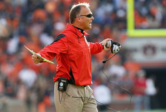 AUBURN, AL - NOVEMBER 13:  Head coach Mark Richt of the Georgia Bulldogs against the Auburn Tigers at Jordan-Hare Stadium on November 13, 2010 in Auburn, Alabama.  (Photo by Kevin C. Cox/Getty Images)