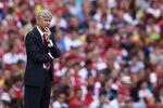 LONDON, ENGLAND - JULY 31:  Arsenal manager Arsene Wenger watches his team during the Emirates Cup match between Arsenal and New York Red Bulls at the Emirates Stadium on July 31, 2011 in London, England.  (Photo by Richard Heathcote/Getty Images)