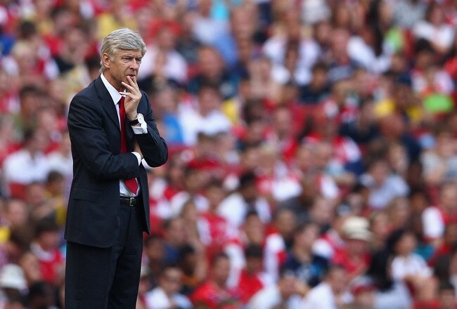 LONDON, ENGLAND - JULY 31:  Arsenal manager Arsene Wenger watches his team during the Emirates Cup match between Arsenal and New York Red Bulls at the Emirates Stadium on July 31, 2011 in London, England.  (Photo by Richard Heathcote/Getty Images)