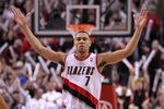 PORTLAND, OR - OCTOBER 26:  Brandon Roy #7 of the Portland Trail Blazers reacts to a shot against the Phoenix Suns on October 26, 2010 at the Rose Garden in Portland, Oregon.  NOTE TO USER: User expressly acknowledges and agrees that, by downloading and or using this photograph, User is consenting to the terms and conditions of the Getty Images License Agreement.  (Photo by Jonathan Ferrey/Getty Images)