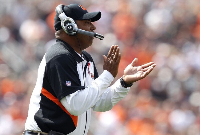 CLEVELAND, OH - SEPTEMBER 11:  Head coach Marvin Lewis of the Cincinnati Bengals claps after a touchdown against the Cleveland Browns at Cleveland Browns Stadium on September 11, 2011 in Cleveland, Ohio.  (Photo by Matt Sullivan/Getty Images)