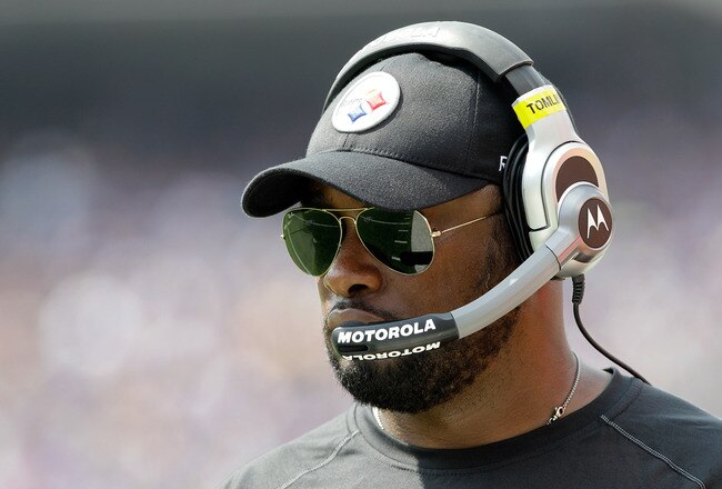 BALTIMORE, MD - SEPTEMBER 11:  Head coach Mike Tomlin of the Pittsburgh Steelers looks on from the sidelines during the first half of the season opener against the Baltimore Ravens at M&T Bank Stadium on September 11, 2011 in Baltimore, Maryland.  (Photo by Rob Carr/Getty Images)