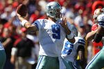 SAN FRANCISCO, CA - SEPTEMBER 18:   Tony Romo #9 of the Dallas Cowboys throws against the San Francisco 49ers at Candlestick Park on September 18, 2011 in San Francisco, California.  (Photo by Jed Jacobsohn/Getty Images)