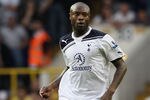 LONDON, UNITED KINGDOM - MAY 07:  William Gallas of Spurs on the ball during the Barclays Premier League match between Tottenham Hotspur and Blackpool at White Hart Lane on May 7, 2011 in London, England.  (Photo by Scott Heavey/Getty Images)