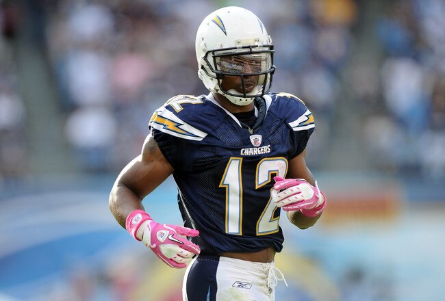 SAN DIEGO - OCTOBER 24:  Patrick Crayton #12 of the San Diego Chargers ready at the line of scrimmage against the New England Patriots at Qualcomm Stadium on October 24, 2010 in San Diego, California.  (Photo by Harry How/Getty Images)