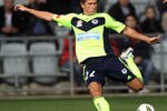 ADELAIDE, AUSTRALIA - SEPTEMBER 23:  Harry Kewell of the Victory shoots at goal during the A-League pre-season match between Adelaide United and the Melbourne Victory at Hindmarsh Stadium on September 23, 2011 in Adelaide, Australia.  (Photo by Morne de Klerk/Getty Images)