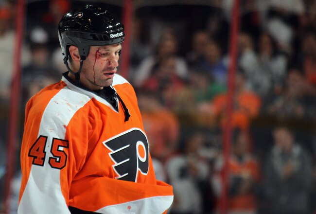 PHILADELPHIA, PA - SEPTEMBER 21: Jody Shelley #45 of the Philadelphia Flyers leaves the ice following his fight against Jay Rosehill #38 of the Toronto Maple Leafs at the Wells Fargo Center on September 21, 2011 in Philadelphia, Pennsylvania.  (Photo by Bruce Bennett/Getty Images)