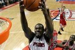 Jason-maxiell-rebounds-300x271_crop_150x100