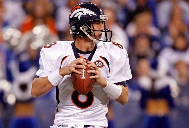 INDIANAPOLIS - DECEMBER 13:  Kyle Orton #8 of the Denver Broncos  passes the ball during the NFL game against the Indianapolis Colts at Lucas Oil Stadium on December 13, 2009 in Indianapolis, Indiana.  The Colts won 28-16.  (Photo by Andy Lyons/Getty Images)