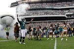 PHILADELPHIA, PA - SEPTEMBER 25:  Quarterback  Michael Vick #7 of the Philadelphia Eagles is introduced before the start of the Eagles game against the New York Giants at Lincoln Financial Field on September 25, 2011 in Philadelphia, Pennsylvania.  (Photo by Rob Carr/Getty Images)