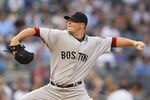 NEW YORK, NY - JUNE 07:  Jon Lester #31 of the Boston Red Sox pitches against the New York Yankees during their game on June 7, 2011 at Yankee Stadium in the Bronx borough of New York City.  (Photo by Al Bello/Getty Images)