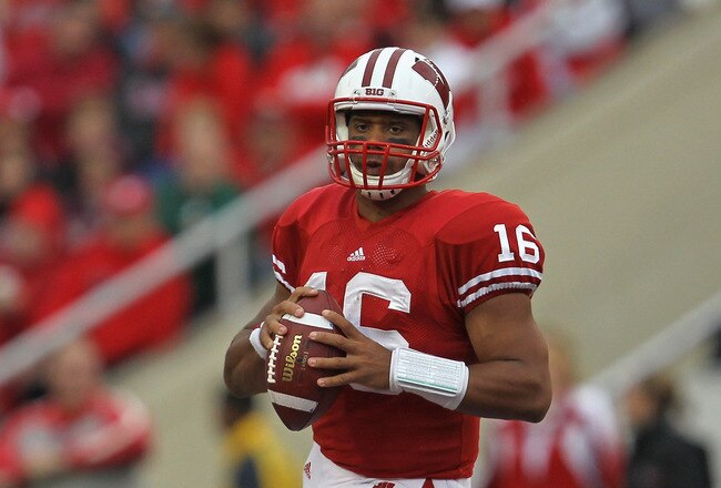 MADISON, WI - SEPTEMBER 24: Russell Wilson #16 of the Wisconsin Badgers looks for a receiver against the South Dakota Coyotes at Camp Randall Stadium on September 24, 2011 in Madison Wisconsin. Wisconsin defeated South Dakota 59-10.(Photo by Jonathan Daniel/Getty Images)
