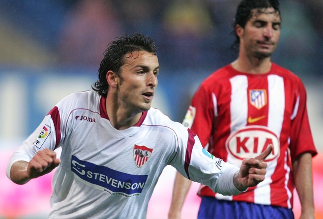MADRID, SPAIN - MARCH 23:  Antonio Puerta of Sevilla celebrates his goal during a Primera Liga match between Atletico Madrid and Sevilla at the Vicente Calderon stadium on March 23, 2006 in Madrid, Spain.  (Photo by Denis Doyle/Getty Images)