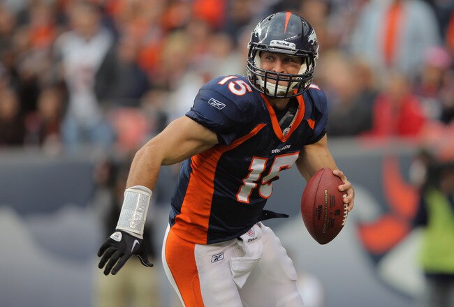DENVER, CO - OCTOBER 09:  Quarterback Tim Tebow #15 of the Denver Broncos looks to deliver a pass against the San Diego Chargers at Sports Authority Field at Mile High on October 9, 2011 in Denver, Colorado. The Chargers defeated the Broncos 29-24.  (Photo by Doug Pensinger/Getty Images)