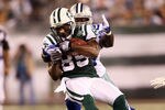 EAST RUTHERFORD, NJ - SEPTEMBER 11:  Derrick Mason #85 of the New York Jets makes a recpetion against the Dallas Cowboys during their NFL Season Opening Game at MetLife Stadium on September 11, 2011 in East Rutherford, New Jersey.  (Photo by Elsa/Getty Images)