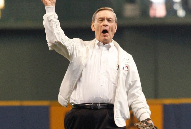MILWAUKEE, WI - OCTOBER 07:  Major League Baseball commissioner Bud Selig throws out the ceremonial first pitch during Game Five of the National League Division Series between the Milwaukee Brewers and the Arizona Diamondbacks at Miller Park on October 7, 2011 in Milwaukee, Wisconsin.  (Photo by Jared Wickerham/Getty Images)