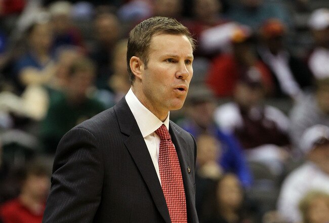 http://cdn.bleacherreport.net/images_root/images/photos/001/408/249/109902679_crop_650x440.jpg?1319130642