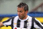 CATANIA, ITALY - SEPTEMBER 25:  Alesandro Del Piero of Juventus during the Serie A match between Catania Calcio and Juventus FC at Stadio Angelo Massimino on September 25, 2011 in Catania, Italy.  (Photo by Maurizio Lagana/Getty Images)