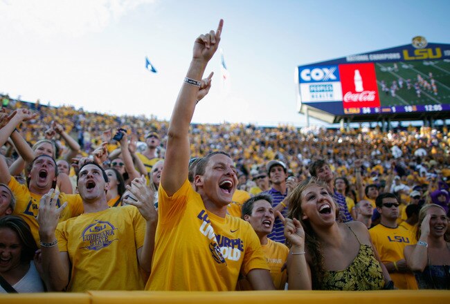 BATON ROUGE, LA - OCTOBER 08:  Fans of the Louisiana State University Tigers cheer during the game against the Florida Gators at Tiger Stadium on October 8, 2011 in Baton Rouge, Louisiana.  (Photo by Chris Graythen/Getty Images)