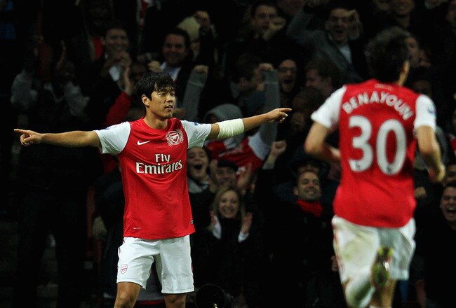 LONDON, ENGLAND - OCTOBER 25:  Park Chu-Young of Arsenal is congratulated by team mates after scoring his teams second goal of the game during the Carling Cup Fourth Round match between Arsenal and Bolton Wanderers at Emirates Stadium on October 25, 2011 in London, England.  (Photo by Dean Mouhtaropoulos/Getty Images)