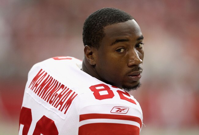GLENDALE, AZ - OCTOBER 02:  Wide receiver Mario Manningham #82 of the New York Giants during the NFL game agaisnt the Arizona Cardinals at the University of Phoenix Stadium on October 2, 2011 in Glendale, Arizona.  The Giants defeated the Cardinals 31-27.  (Photo by Christian Petersen/Getty Images)