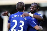 LONDON, ENGLAND - OCTOBER 23:  Louis Saha of Everton celebrates during the Barclays Premier League match between Fulham and Everton at Craven Cottage on October 23, 2011 in London, England.  (Photo by Clive Rose/Getty Images)