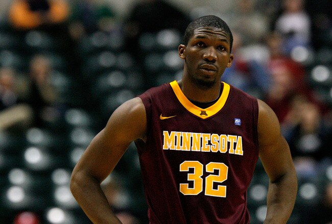 INDIANAPOLIS, IN - MARCH 10:  Trevor Mbakwe #32 of the Minnesota Golden Gophers looks on against the Northwestern Wildcats during the first round of the 2011 Big Ten Men's Basketball Tournament at Conseco Fieldhouse on March 10, 2011 in Indianapolis, Indiana. Northwestern won 75-65.  (Photo by Chris Chambers/Getty Images)
