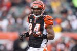 CINCINNATI - DECEMBER 14: T,J, Houshmandzadeh #84 of the Cincinnati Bengals moves on the field during the NFL game against the Washington Redskins on December 14, 2008 at Paul Brown Stadium in Cincinnati, Ohio. The Bengals won 20-13. (Photo by Andy Lyons/Getty Images)