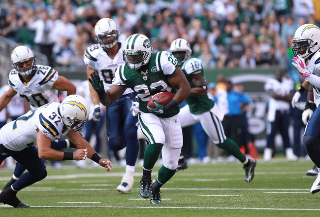 EAST RUTHERFORD, NJ - OCTOBER 23:  Shonn Greene #23 of the New York Jets rushes against the San Diego Chargers at MetLife Stadium on October 23, 2011 in East Rutherford, New Jersey.  (Photo by Nick Laham/Getty Images)