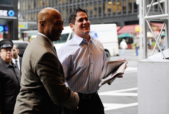 NEW YORK, NY - OCTOBER 18:  Dallas Mavericks owner Mark Cuban (R) arrives to NBA labor negotiations at Sheraton New York Hotel & Towers on October 18, 2011 in New York City.  (Photo by Patrick McDermott/Getty Images)