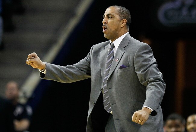 CHARLOTTE, NC - MARCH 20:  Head coach Lorenzo Romar of the Washington Huskies reacts in the second half while taking on the North Carolina Tar Heels during the third round of the 2011 NCAA men's basketball tournament at Time Warner Cable Arena on March 20, 2011 in Charlotte, North Carolina.  (Photo by Kevin C. Cox/Getty Images)