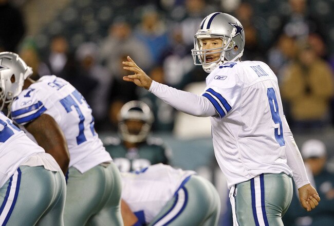 PHILADELPHIA, PA - OCTOBER 30: Tony Romo #9 the Dallas Cowboys calls a paly at the line during a game against the Philadelphia Eagles at Lincoln Financial Field on October 30, 2011 in Philadelphia, Pennsylvania. The Eagles defeated the Cowboys 34-7. (Photo by Rich Schultz /Getty Images)