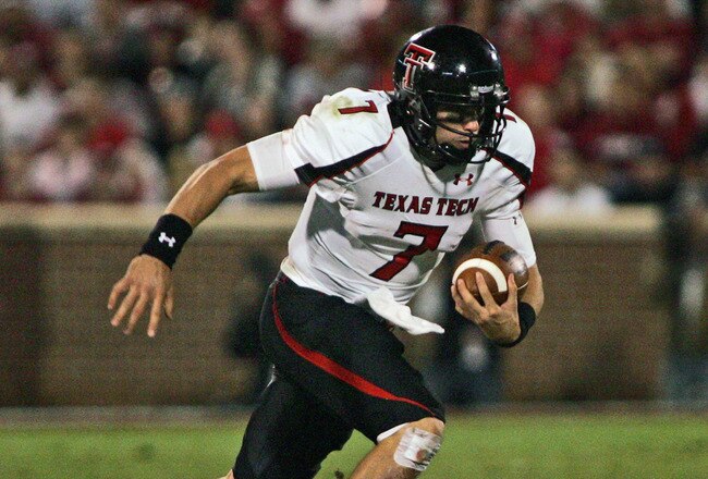 NORMAN, OK - OCTOBER 22:  Quarterback Seth Doege #7 of Texas Tech scrambles away from defensive end Frank Alexander #84 of Oklahoma in the second half at at Gaylord Family-Oklahoma Memorial Stadium on October 22, 2011 in Norman, Oklahoma.  Oklahoma was upset by Texas Tech 41-38. (Photo by Brett Deering/Getty Images)
