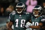 PHILADELPHIA - DECEMBER 27 :  DeSean Jackson #10 of the Philadelphia Eagles celebrates with teammates Jeremy Maclin #18 and Jason Avant #81 after scoring a touchdown in the first quarter againt the Denver Broncos at Lincoln Financial Field on December 27, 2009 in Philadelphia, Pennsylvania. (Photo by Jim McIsaac/Getty Images)