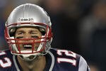 FOXBORO, MA - NOVEMBER 6:   Tom Brady #12 of the New England Patriots reacts after a missed opportunity against the New York Giants in the fourth quarter on November 6, 2011 in Foxboro, Massachusetts. The Giants won 24-20. (Photo by Jim Rogash/Getty Images)