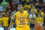 Maurice-jones-10-2010-ncaa-basketball-santa-8412gh_crop_150x100