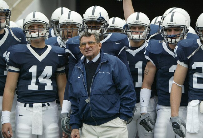STATE COLLEGE, PA - OCTOBER 23:  Head coach Joe Paterno and the Penn State Nittany Lions look on before facing the Iowa Hawkeyes at Beaver Stadium on October 23, 2004 in State College, Pennsylvania.  The Hawkeyes defeated the Nittany Lions 6-4.  (Photo by Doug Pensinger/Getty Images)