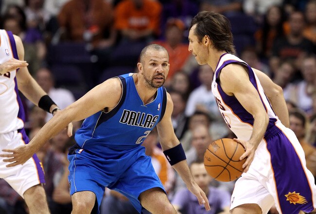 PHOENIX, AZ - MARCH 27:  Steve Nash #13 of the Phoenix Suns drives the ball past Jason Kidd #2 of the Dallas Mavericks during the NBA game at US Airways Center on March 27, 2011 in Phoenix, Arizona.  NOTE TO USER: User expressly acknowledges and agrees that, by downloading and or using this photograph, User is consenting to the terms and conditions of the Getty Images License Agreement.  (Photo by Christian Petersen/Getty Images)