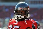 TAMPA, FL - NOVEMBER 13:  Defensive tackle Albert Haynesworth #95 of the Tampa Bay Buccaneers sets for play against the Houston Texans November 13, 2011 at Raymond James Stadium in Tampa, Florida. (Photo by Al Messerschmidt/Getty Images)