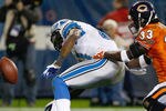 CHICAGO, IL - NOVEMBER 13: Charles Tillman #33 of the Chicago Bears forces Brandon Pettigrew #87 of the Detroit Lions to fumble at Soldier Field on November 13, 2011 in Chicago, Illinois. (Photo by Scott Boehm/Getty Images)