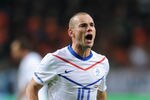 AMSTERDAM, NETHERLANDS - NOVEMBER 11: Wesley Sneijder of the Netherlands reacts during the International friendly match between Netherlands and Switzerland at the Amsterdam Arena on November 11, 2011 in Amsterdam, Netherlands.  (Photo by Jasper Juinen/Getty Images)